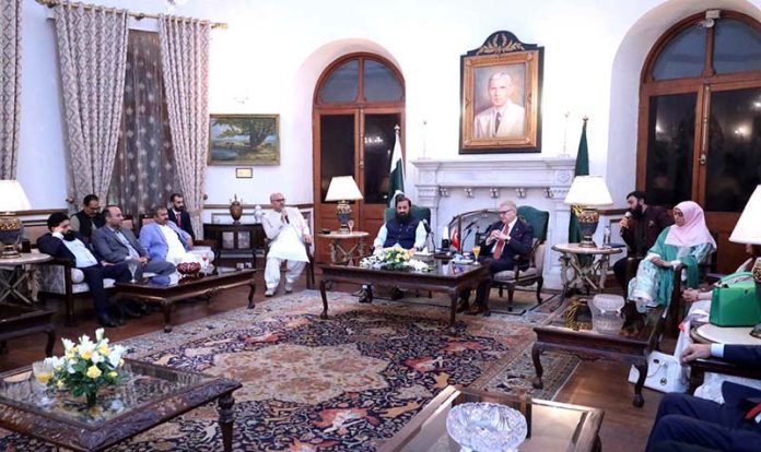 Governor Punjab Muhammad Baligh Ur Rehman Meeting With A Delegation Of