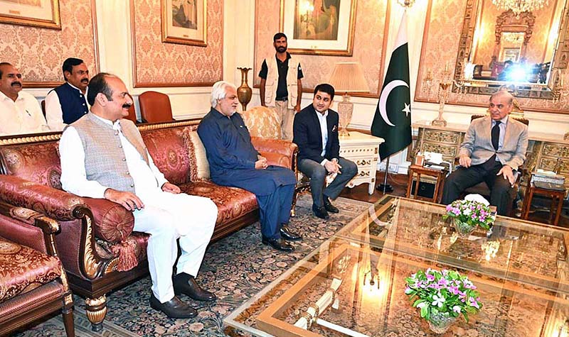 Former MPA Rana Mashood Along With A Delegation Calls On Prime Minister