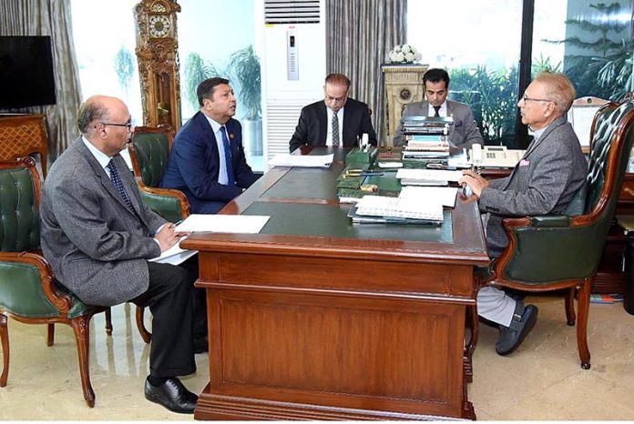 Coordinator-General of the Ministerial Standing Committee on Scientific and Technological Cooperation of the OIC (COMSTECH), Professor Dr. Iqbal Choudhary, calls on President Dr. Arif Alvi, at Aiwan-e-Sadr.