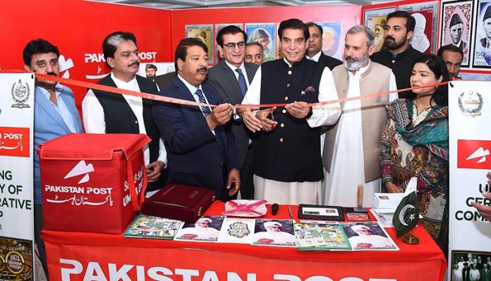 Speaker National Assembly Raja Pervez Ashraf inaugurating the unveiling ceremony of Commemorative Stamp at Parliament House.