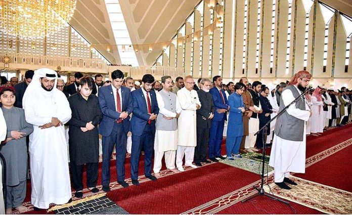 President Dr. Arif Alvi offering the Eid-ul-Fitr prayer at Faisal Mosque