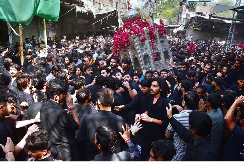 A large number of people attend the main procession to mark the Youm-e-Ali (RA) as the Martyrdom day of Hazrat Ali (RA) observed in the city