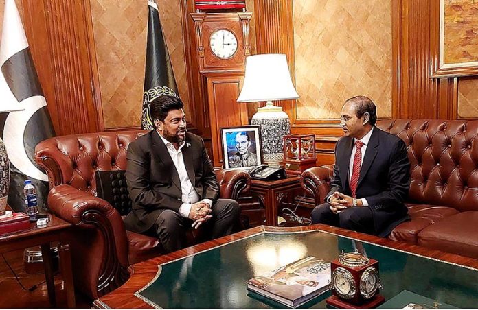 Deputy High Commissioner Bangladesh, S. M. Mahbubul Alam call on Governor Sindh Muhammad Kamran Khan Tessori at the Sindh Governor’s House