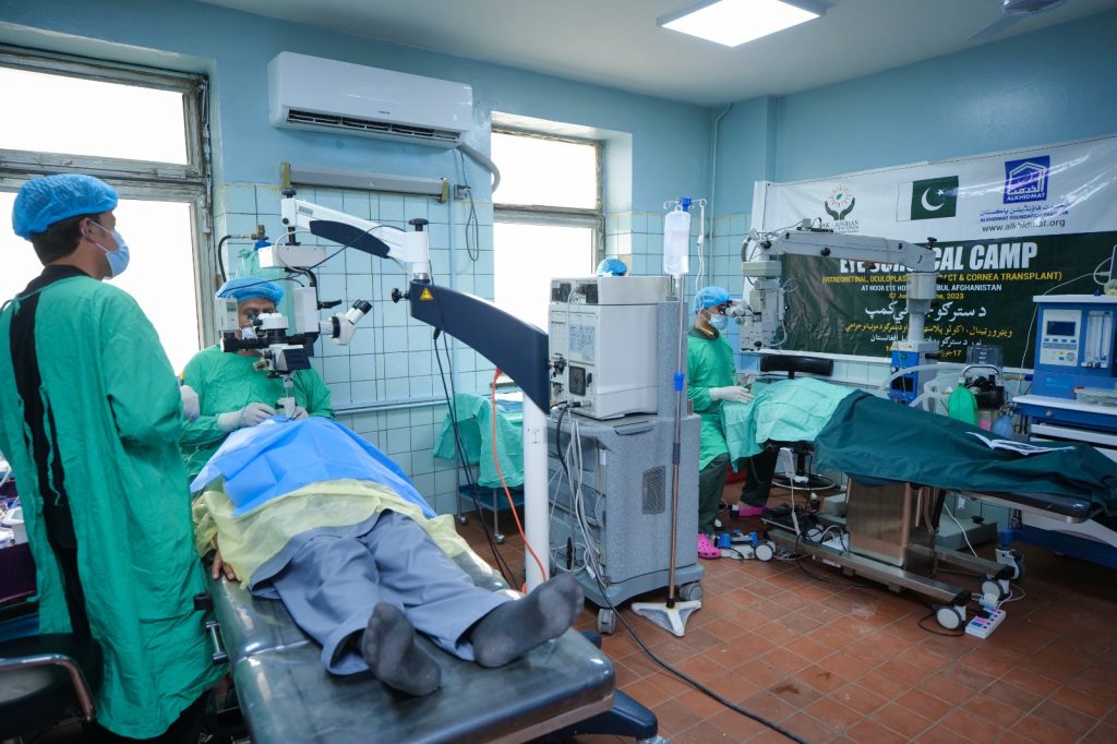 Free eye camp set up by Pak-Afghan forum performs 253 surgeries at Kabul hospital