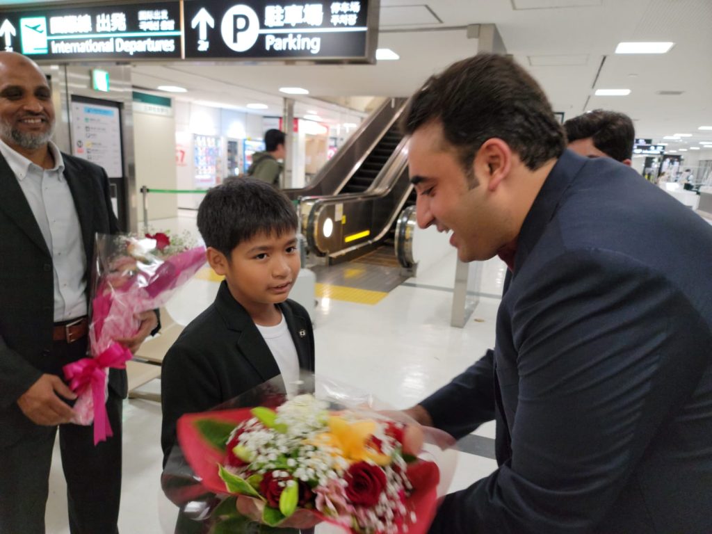 FM arrives Japan on an official visit