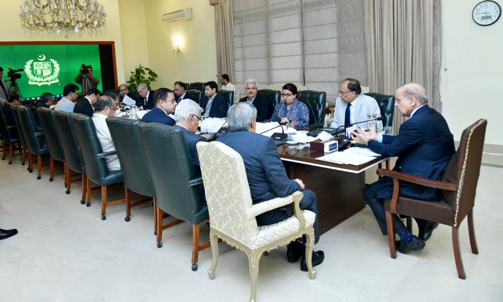 PM for priority to completion of public welfare projects