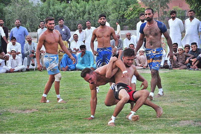 A view of kabaddi match played between Sargodha Green and Sargodha white kabaddi teams in connection with Independence Day organized by Sports Department at Company Bagh