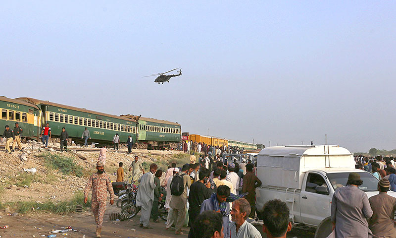 The recuse officials are busy in rescue operation at the site where 10 bogies of the Hazara Express derailed near Sarhari Railway Station, at least 15 passengers have lost their lives and over 50 have been injured, including women and children