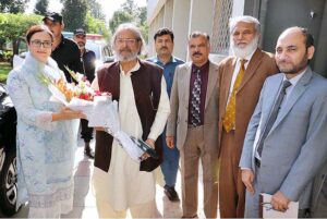 Federal Minister for Education, Professional Training, Madad Ali Sindhi visits the Federal Directorate of Education