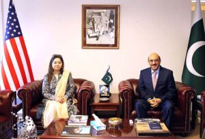 Ambassador Masood Khan congratulated Fajer Pasha, Executive Director Pakistan Alliance for Girls Education, who called on him at the Chancery. He also felicitated the entire team of PAGE, terming their efforts as ‘a great contribution to the increasing literacy in Pakistan. 