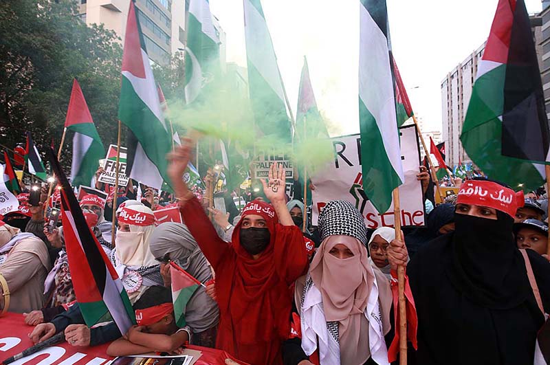 A large number of people participates in"Al Aqsa Palestine March" organized by JI at Shahrah-e-Faisal