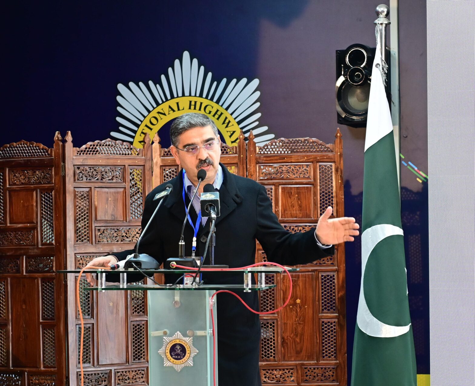 PM Kakar underlines need for attitudinal change to improve police force image