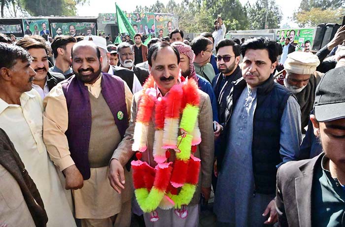 Pml N Candidate Anjum Aqeel Khan With Supporters Celebrates After Won