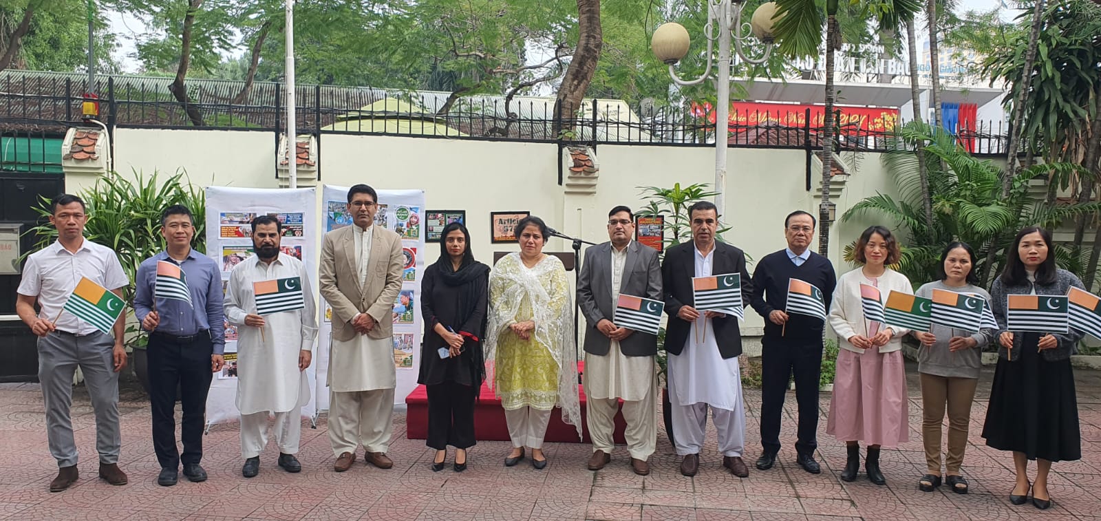 Pakistan's diplomatic missions worldwide observe Kashmir Solidarity Day