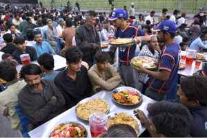 A large number of needy people are being serving Iftar at Chhipa Head Office.