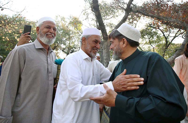 A large number of faithful offering Eid-ul-Fitr prayer at Eidgah Ground