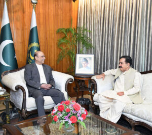 Governor Balochistan, Shaikh Jaffar Khan Mandokhail called on President Asif Ali Zardari at Aiwan-e-Sadr.