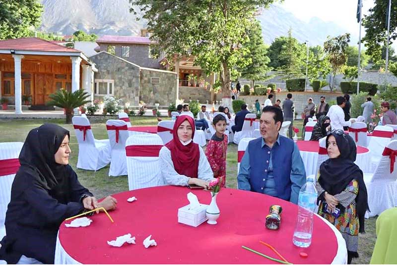 Governor Gilgit-Baltitan Syed Mehdi Shah meeting with the Special ...