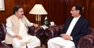 Governor Balochistan Sheikh Jaffar Khan Mandokhail called on Speaker National Assembly Sardar Ayaz Sadiq at Parliament House.