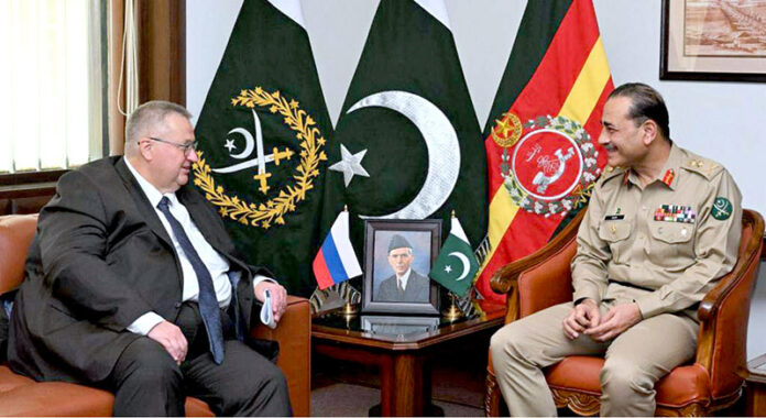 Alexey Overchuk, Deputy Prime Minister of the Russian Federation, pays a courtesy call on General Syed Asim Munir, NI (M), Chief of Army Staff (COAS), at the General Headquarters