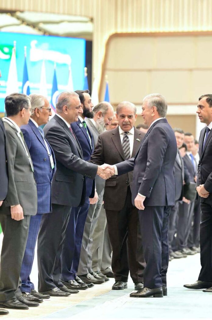 Prime Minister Muhammad Shehbaz Sharif and President of Uzbekistan H.E. Shavkat Mirziyoyev introducing their respective delegations at the official welcoming ceremony held at Congress Centre Tashkent