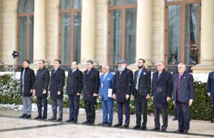 Members of the Federal cabinet and officers from the Pakistani delegation at the guard of honor for Prime Minister Muhammad Shehbaz Sharif at the Zugulba Presidential Palace in Baku, Azerbaijan.