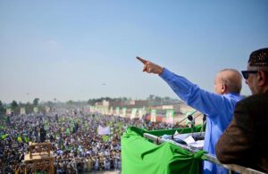 Prime Minister Muhammad Shehbaz Sharif addresses a public gathering in Dera Ghazi Khan.