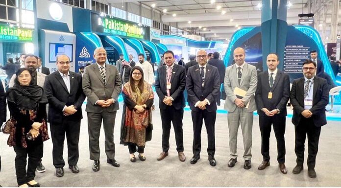 Minister of State for Information Technology and Telecommunication, H.E. Shaza Fatima Khawaja along with Ambassador of Pakistan to KSA H.E. Ahmad Farooq, Secretary IT&T, CEO PSEB, and Chairman P@SHA during LEAP2025