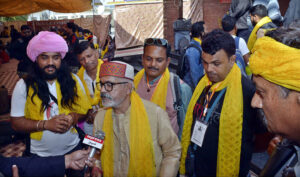 Additional Secretary Shrines, Saif Ullah Khokhar, greets Hindu Yatrees upon their arrival at JCP Wagah.