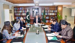 Federal Minister for Finance and Revenue, Senator Muhammad Aurangzeb being briefed on the development of the National Health and Population Policy (NHPP) 2025-34.