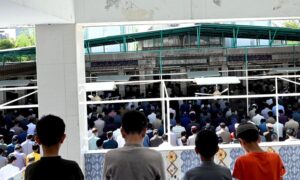 A large number of faithful offering third Friday prayer of Holy Fasting Month of Ramzan ul Mubarak at Jamia Masjid Al-Noor G-7.