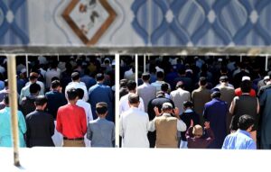 A large number of faithful offering third Friday prayer of Holy Fasting Month of Ramzan ul Mubarak at Jamia Masjid Al-Noor G-7.