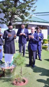 Prime Minister Muhammad Shehbaz Sharif plants a sapling of Chir Pine to inaugurate tree plantation campaign for Spring-2025.