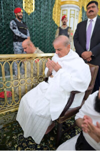 Prime Minister Muhammad Shehbaz Sharif offers dua at Masjid e Nabvi in Madina Munawwara