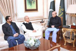 Muhammad Irfan Daha, former Member of the National Assembly along with Muhammad Khan Daha, Member of the National Assembly call on Prime Minister Muhammad Shehbaz Sharif