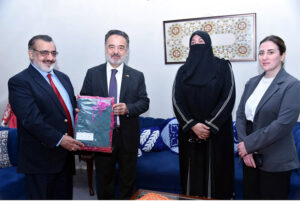 Managing Director Pakistan Bait-ul-Mal Sen Capt. Shaheen Khalid Butt presenting a memento shield to Ambassador Republic of Türkiye to Pakistan İrfan Neziroğlu, after the distribution of “Ramadan Food Assistance Package” among the deserving families