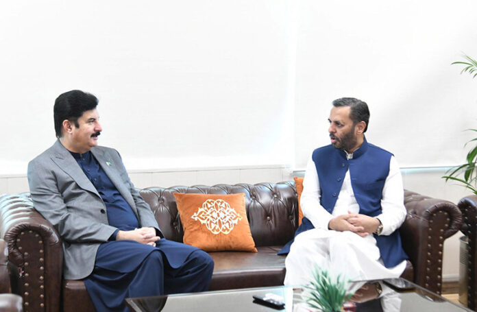 Governor Khyber Pakhtunkhwa Faisal Karim Kundi visits Ministry of health meets federal Minister of health Mustafa Kamal