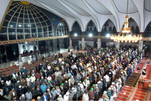 People offering first Namaz-e-Taraweeh at Data Darbar Mosque after sighting the moon of the Holy Fasting month of Ramadan-ul-Mubarik