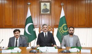 Honourable Mr. Justice Yahya Afridi, Chief Justice of Pakistan in a photo with Muhammad Salim Khan Registrar, Supreme Court and Engr. Dr. Muhammad Hanif GIKI after MoU signing ceremony between Supreme Court of Pakistan and Ghulam Ishaq Khan Institute (GIKI) at Supreme Court of Pakistan.