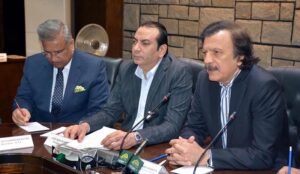 Special Assistant to the Prime Minister on Industries & Production, Haroon Akhtar chaired a meeting at the Federation of Pakistan Chamber of Commerce and Industry (FPCCI).