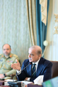 Prime Minister Muhammad Shehbaz Sharif addressing a delegation of leading Pakistani Businessmen