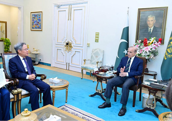 Chinese Ambassador to Pakistan, Jiang Zaidong calls on Prime Minister Muhammad Shehbaz Sharif