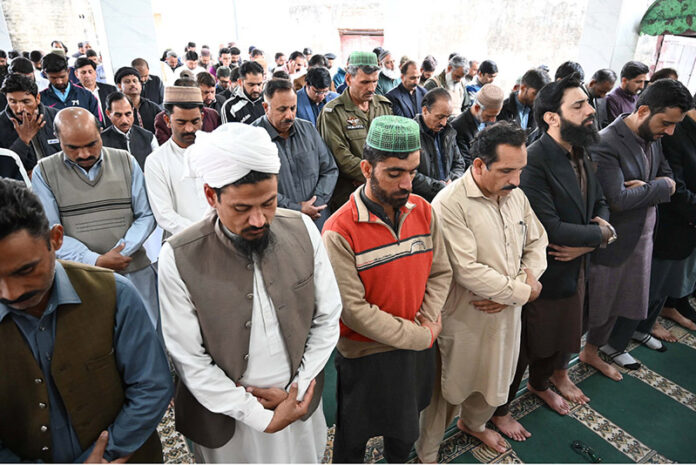 Large number of people offering Friday prayers at Jamia Masjid Iqbal in the holy month of Ramadan