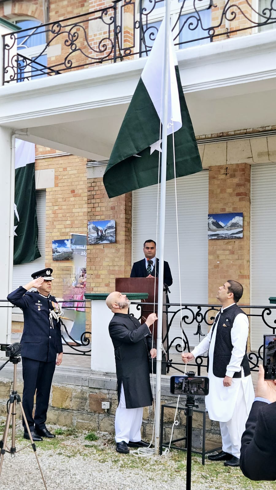 Diplomatic missions worldwide celebrate Pakistan Day with fervour